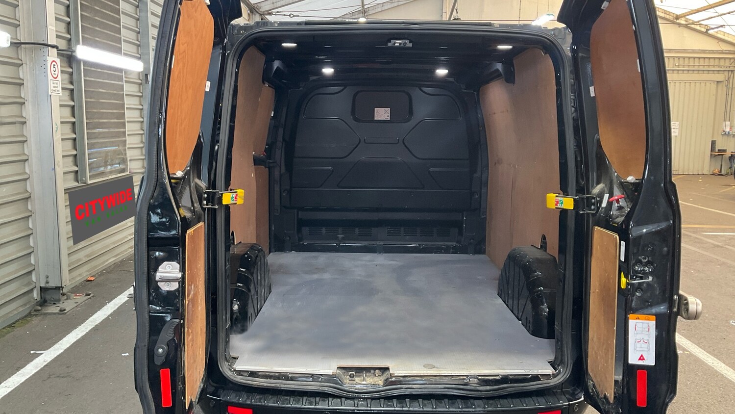 Used Ford Transit Custom 2021 for sale - 76532218: Photo 7