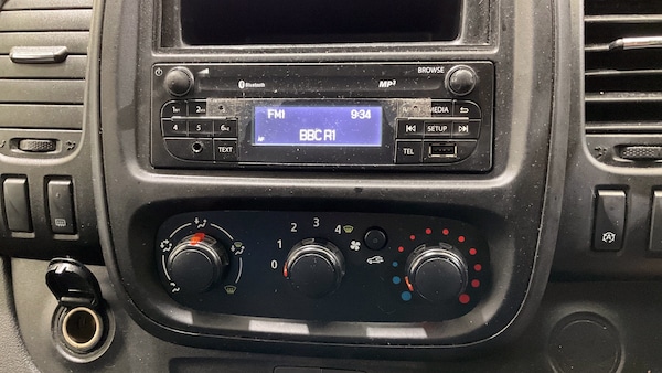 Used Vauxhall Vivaro 2016 for sale - 72502266: Photo 4