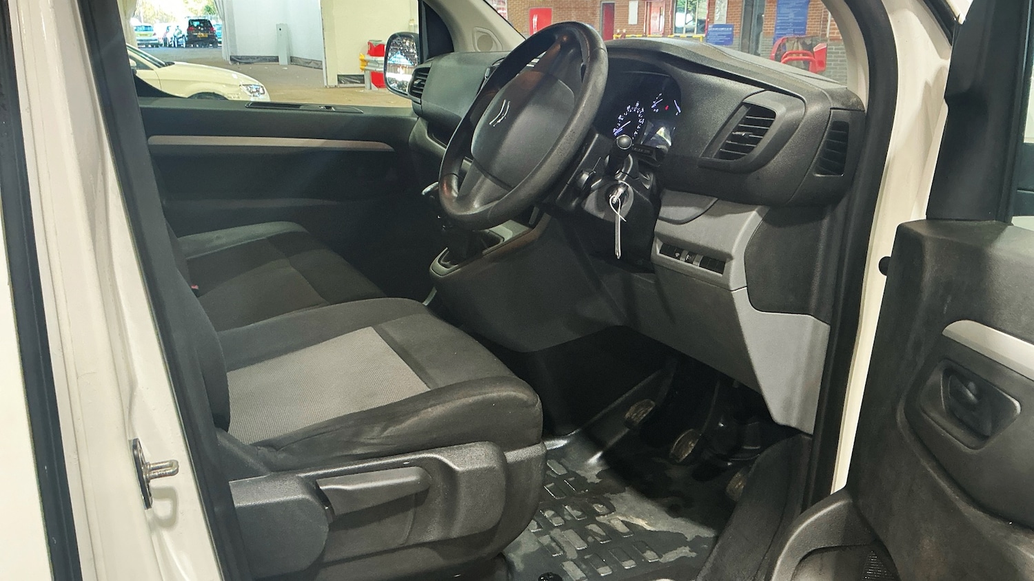 Used Citroen Dispatch 2017 for sale - 77791054: Photo 3