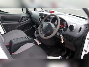 Used Peugeot Partner 2013 for sale - 79054051: Photo
