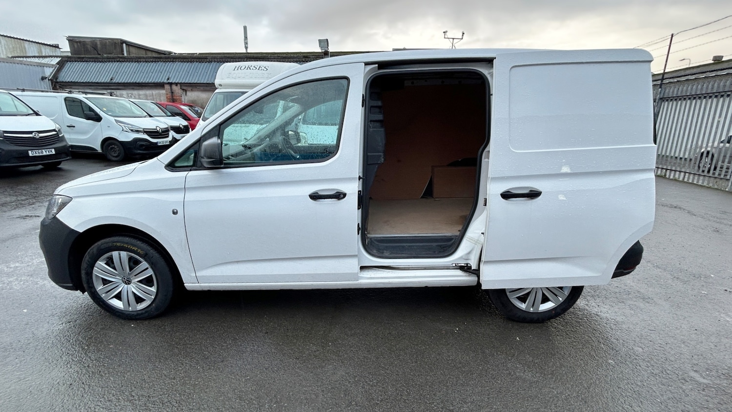 Used Volkswagen Caddy 2021 for sale - 78040562: Photo 9