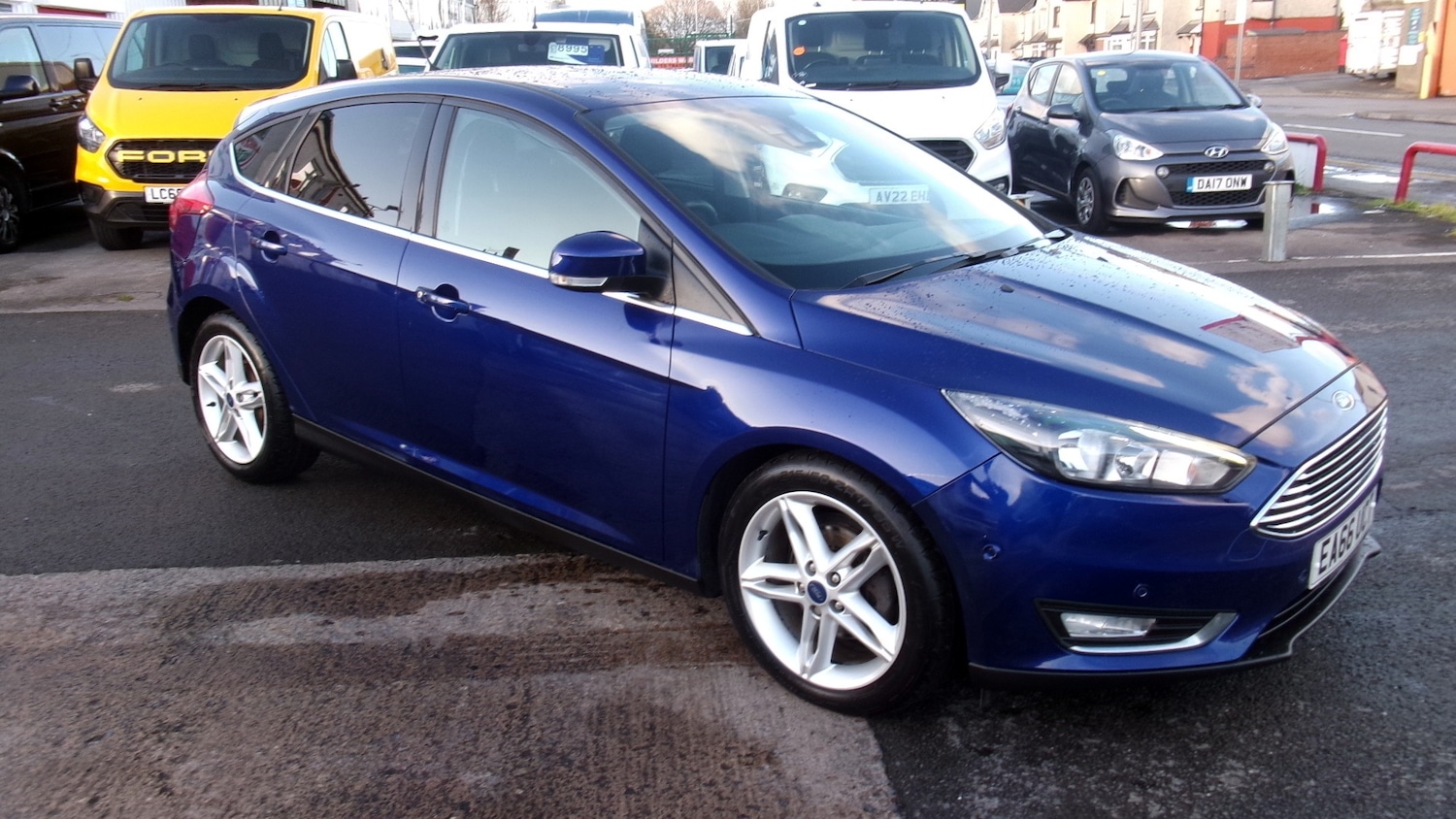 Used Ford Focus 2016 for sale - 76922107: Photo 2