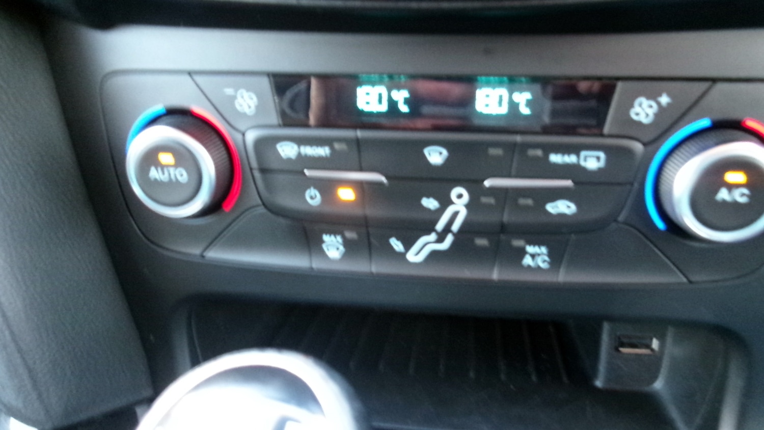 Used Ford Focus 2016 for sale - 76922107: Photo 5