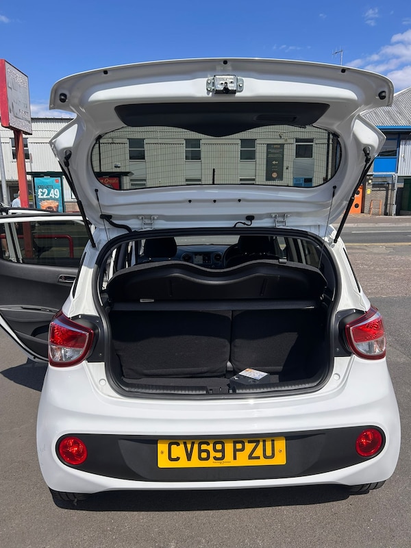Used Hyundai i10 2019 for sale - 74663569: Photo 11