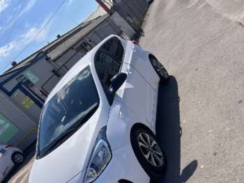 Used Hyundai i10 2019 for sale - 74663569: Photo
