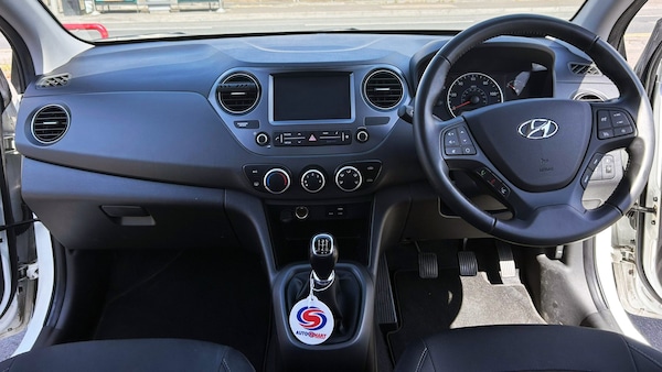 Used Hyundai i10 2019 for sale - 74663569: Photo 4