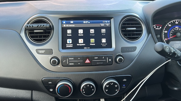 Used Hyundai i10 2019 for sale - 74663569: Photo 5