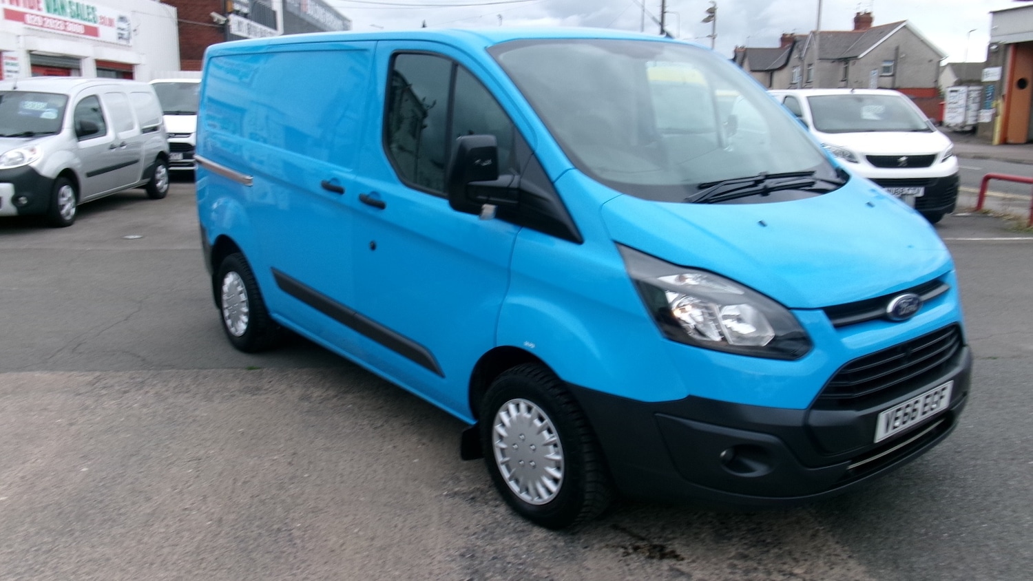 Used Ford Transit Custom 2016 for sale - 76302522: Photo 2