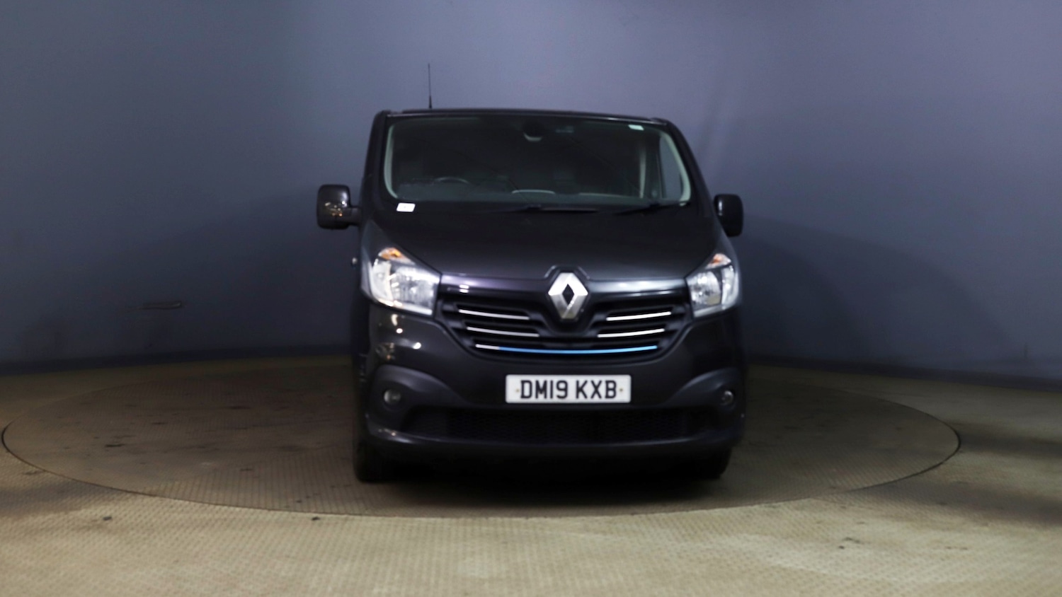 Used Renault Trafic 2019 for sale - 76736612: Photo 2