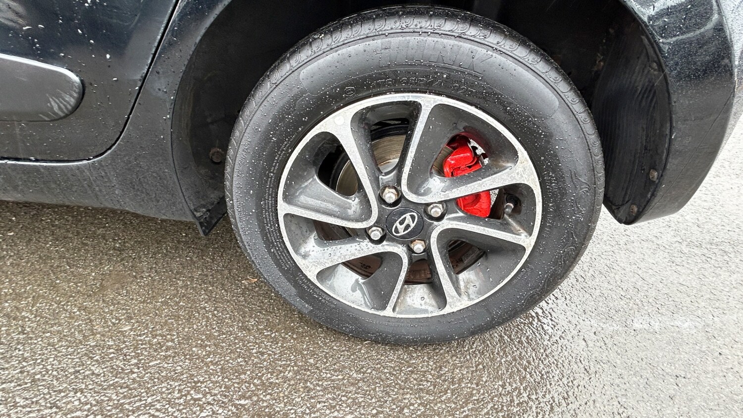 Used Hyundai i10 2018 for sale - 77904232: Photo 16