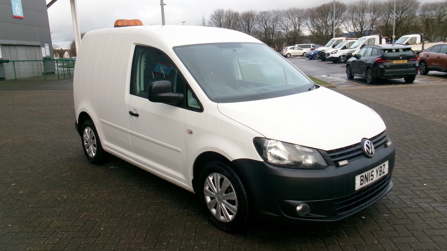 Used Volkswagen Caddy 2015 for sale - 78042434: Photo 2