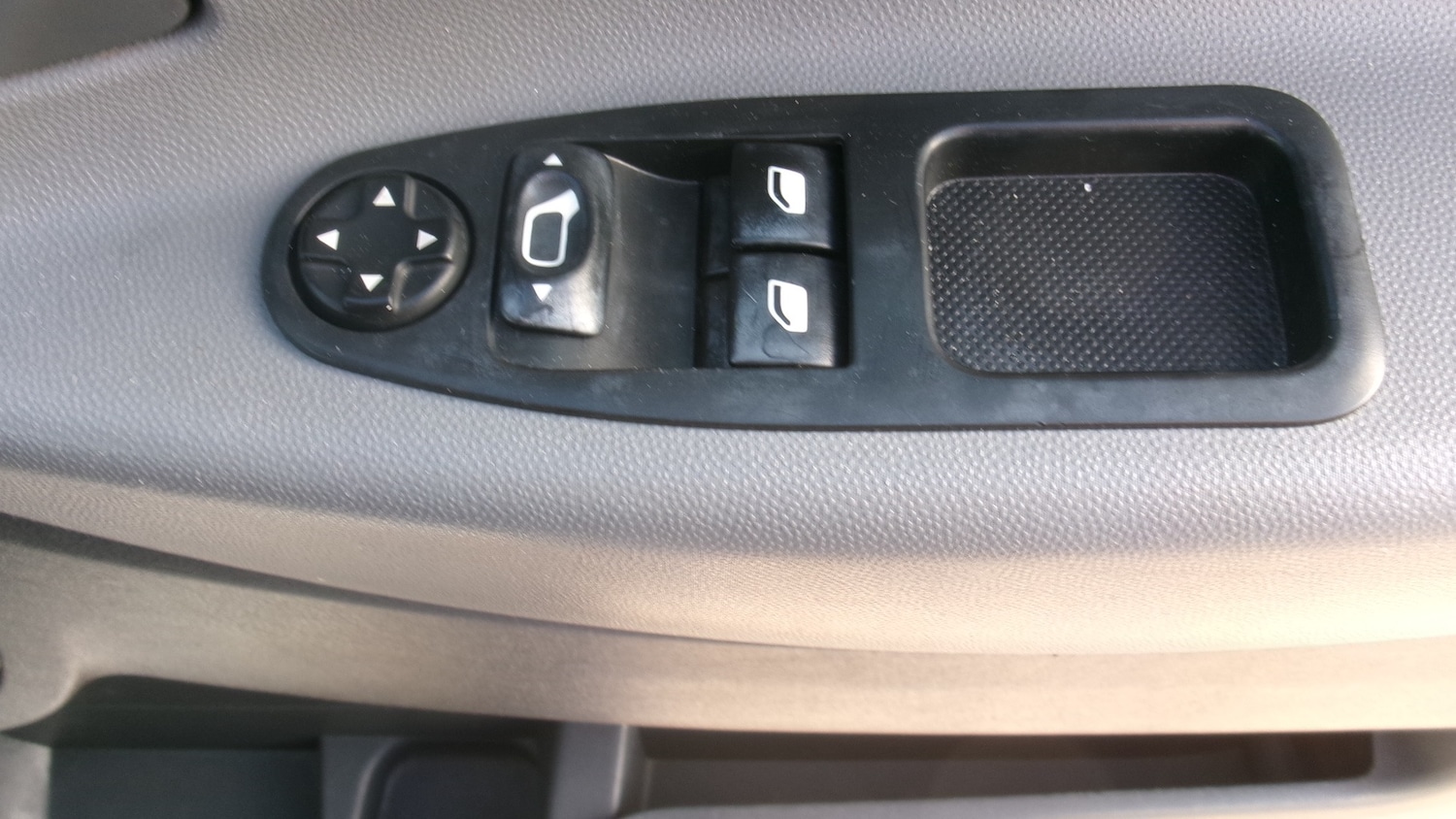 Used Peugeot Expert 2013 for sale - 76414038: Photo 19