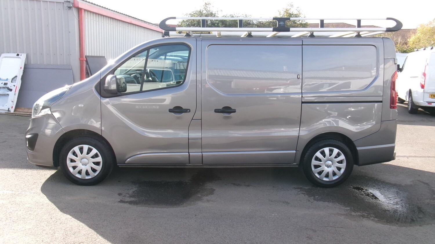 Used Vauxhall Vivaro 2016 for sale - 75995135: Photo 15