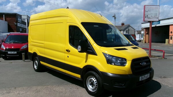 Used Ford Transit 2021 for sale - 76302173: Photo 2