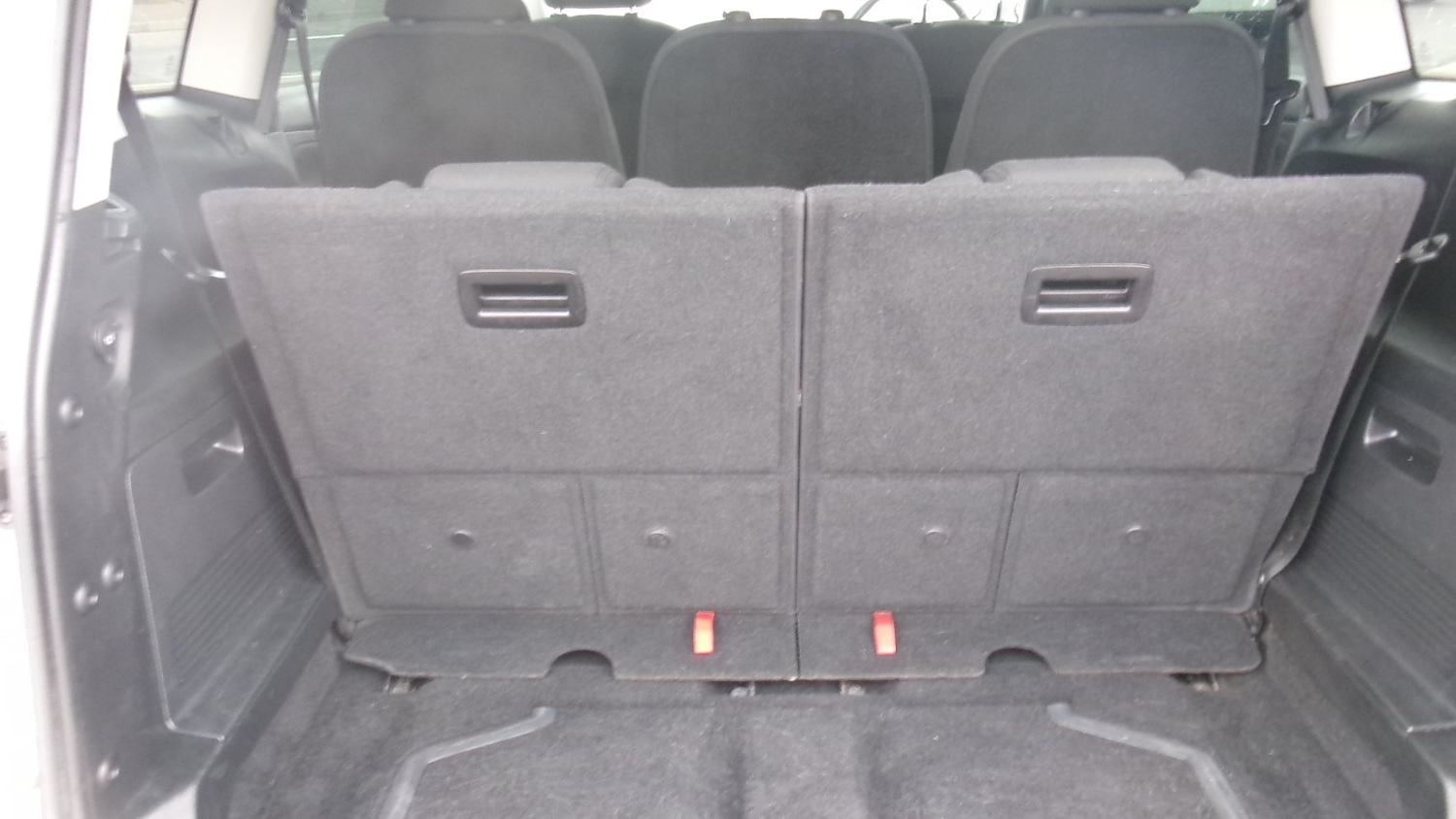 Used Ford S-Max 2011 for sale - 76290405: Photo 13