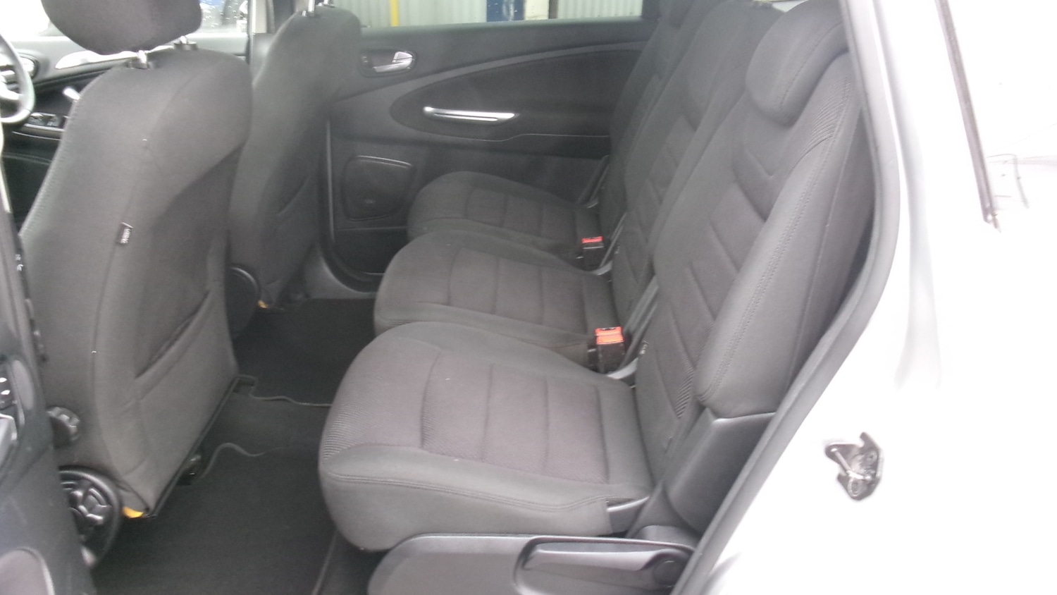 Used Ford S-Max 2011 for sale - 76290405: Photo 8