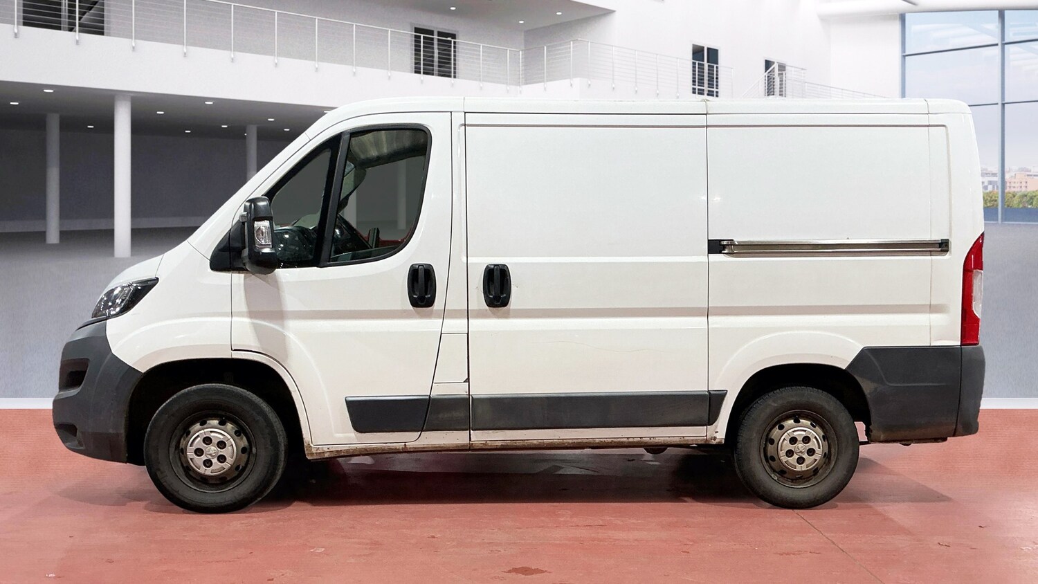 Used Peugeot Boxer 2017 for sale - 76580102: Photo 11