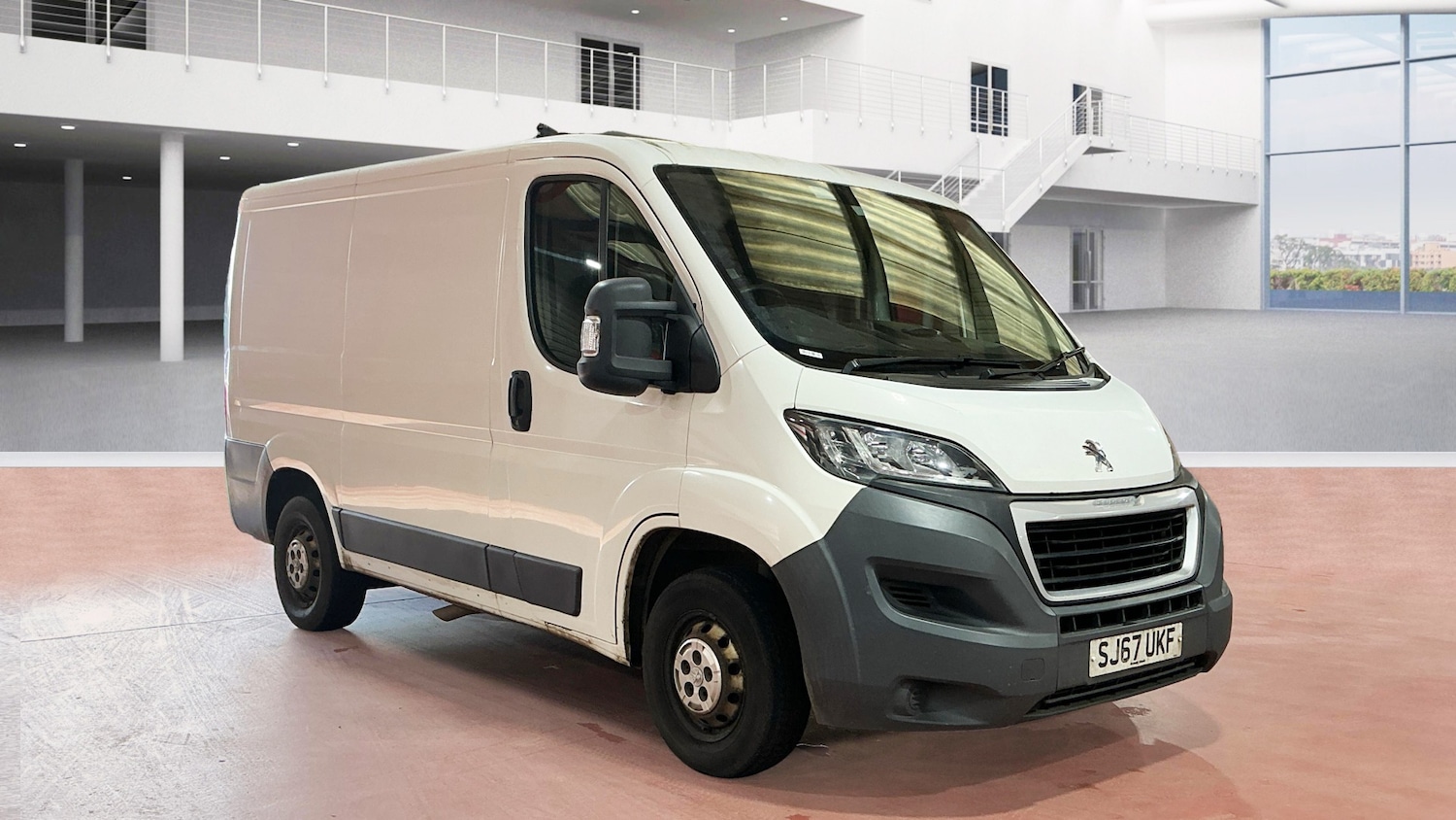 Used Peugeot Boxer 2017 for sale - 76580102: Photo 2