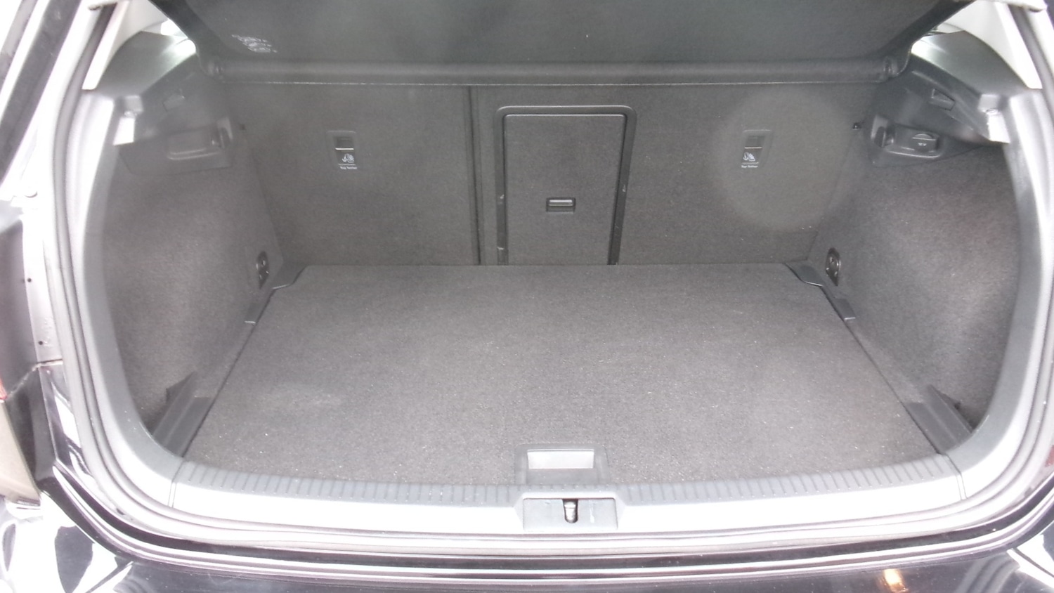 Used Volkswagen Golf 2014 for sale - 76292302: Photo 11