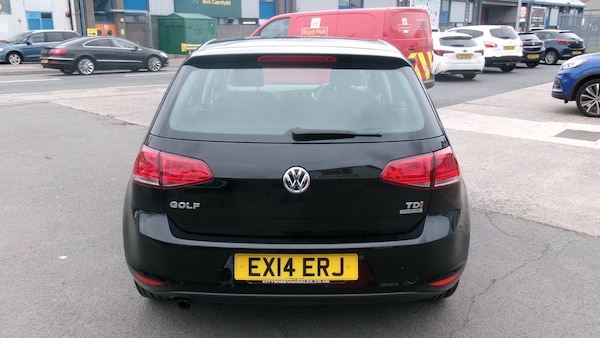 Used Volkswagen Golf 2014 for sale - 76292302: Photo 12