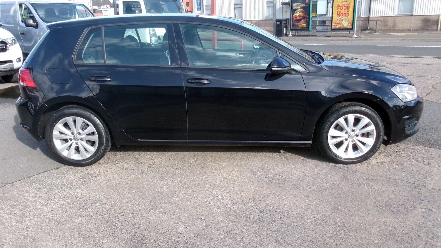 Used Volkswagen Golf 2014 for sale - 76292302: Photo 16