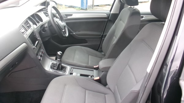 Used Volkswagen Golf 2014 for sale - 76292302: Photo 5