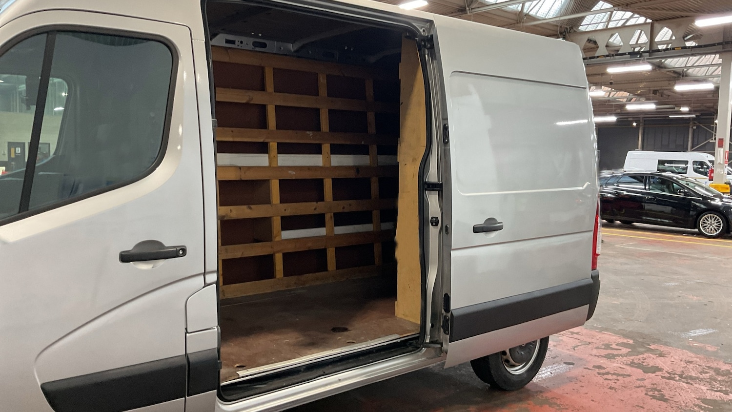 Used Nissan NV400 2017 for sale - 77170748: Photo 10