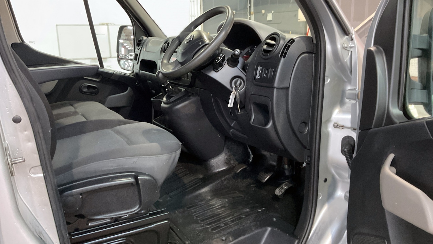 Used Nissan NV400 2017 for sale - 77170748: Photo 3