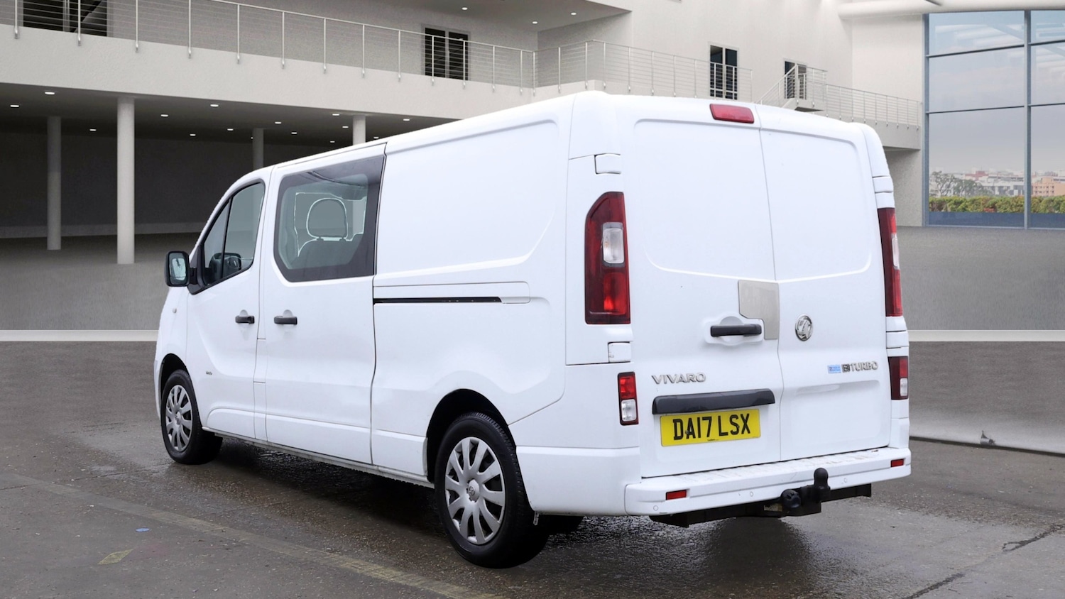 Used Vauxhall Vivaro 2017 for sale - 77045984: Photo 9