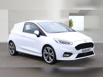 Used Ford Fiesta 2019 for sale - 79359557: Photo
