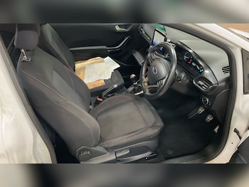 Used Ford Fiesta 2019 for sale - 79359557: Photo