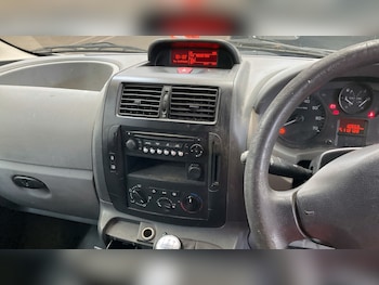 Used Peugeot Expert 2013 for sale - 75516143: Photo