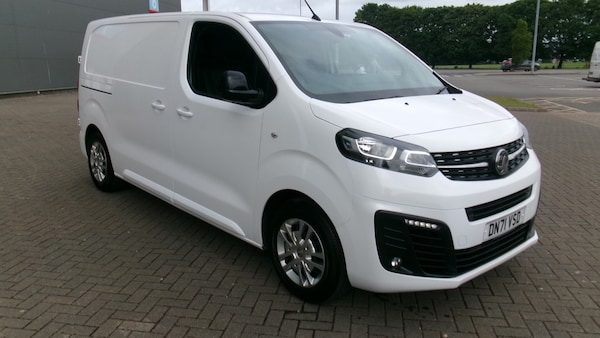 Used Vauxhall Vivaro 2021 for sale - 74635617: Photo 2