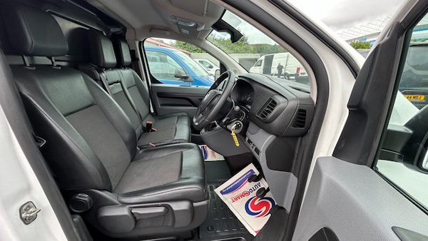 Used Vauxhall Vivaro 2021 for sale - 74635617: Photo 3