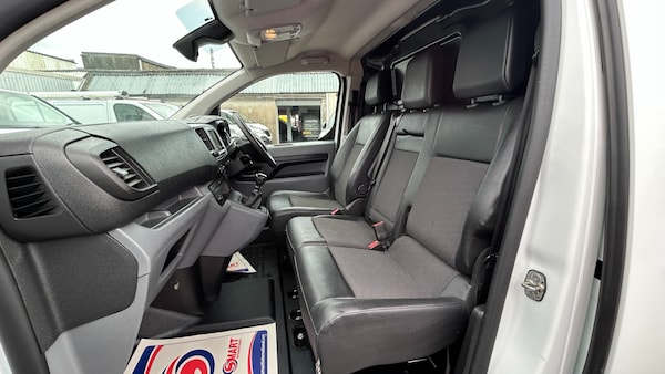 Used Vauxhall Vivaro 2021 for sale - 74635617: Photo 5