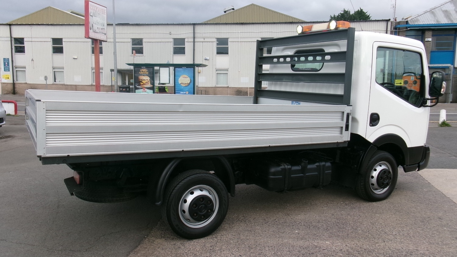 Used Nissan Cabstar 2016 for sale - 76037585: Photo 13