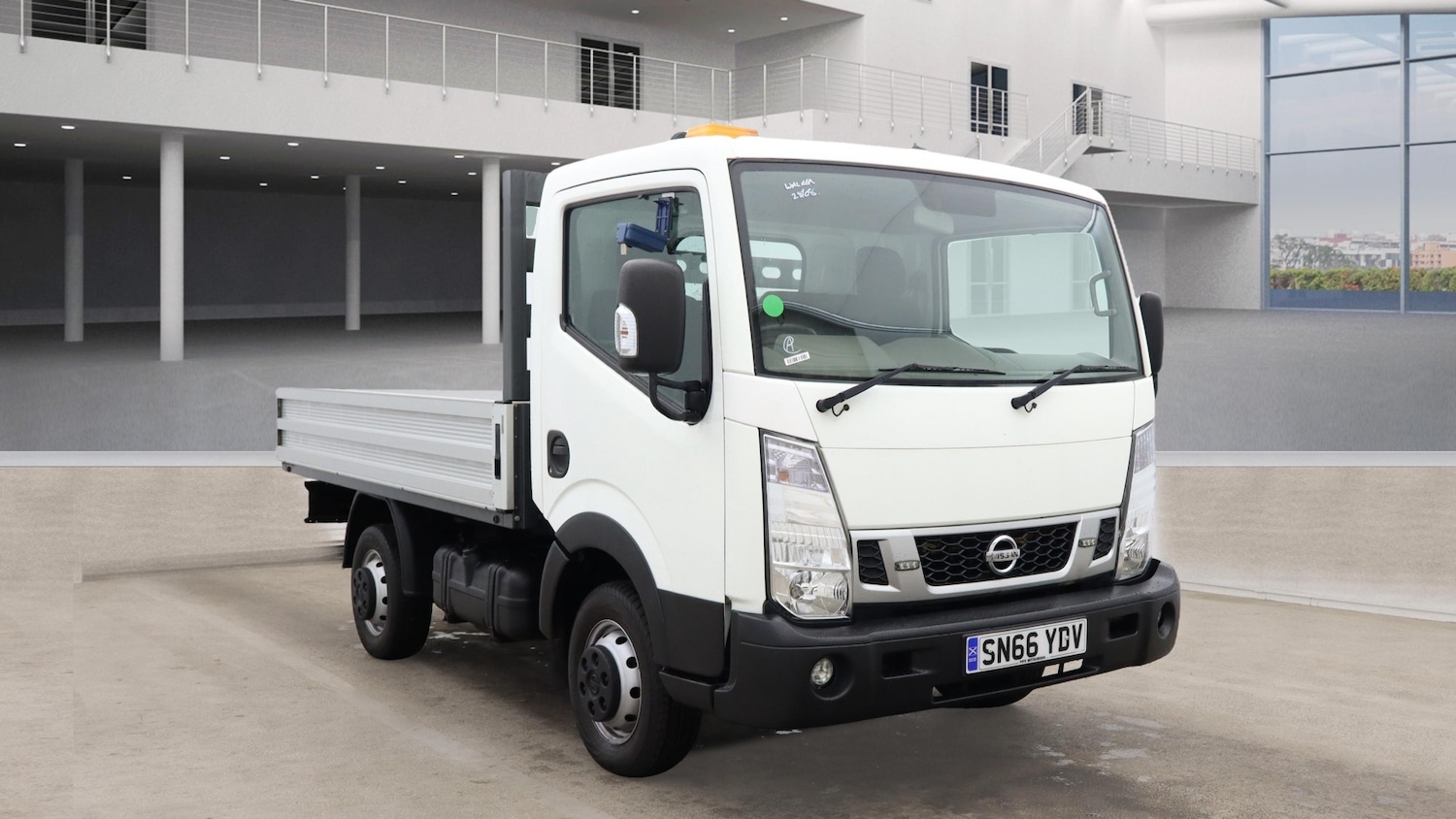 Used Nissan Cabstar 2016 for sale - 76037585: Photo 2