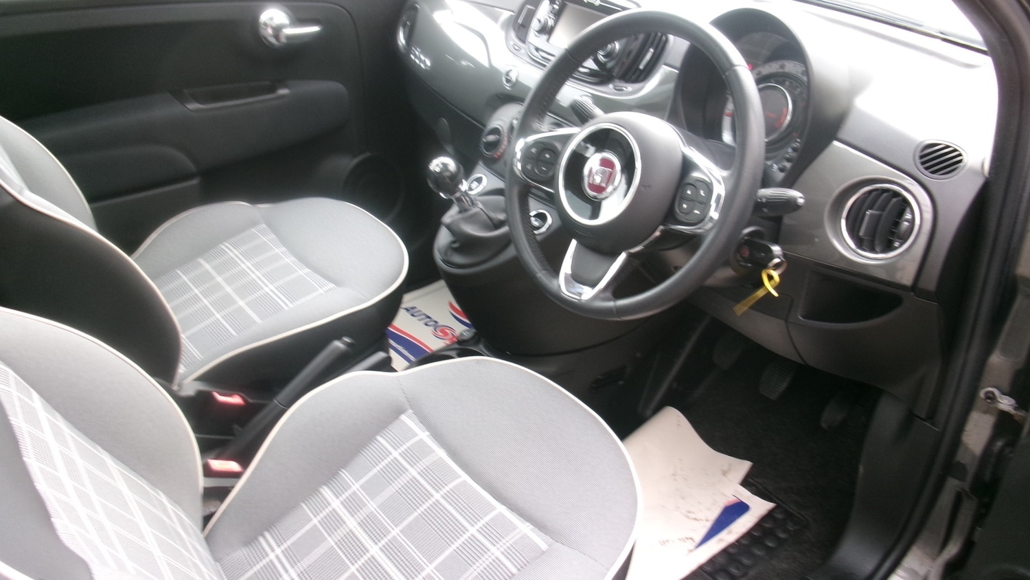 Used Fiat 500 2018 for sale - 76302158: Photo 3