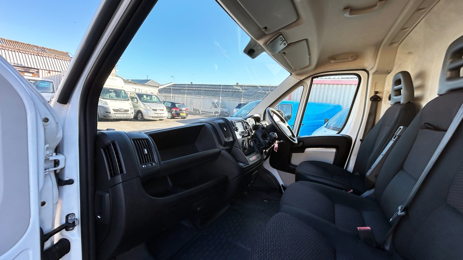 Used Peugeot Boxer 2016 for sale - 76599989: Photo 25