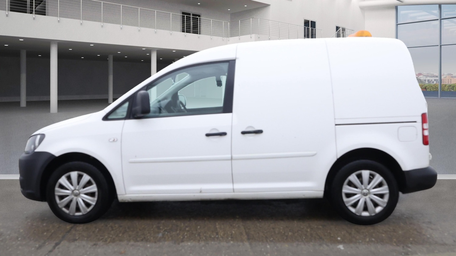 Used Volkswagen Caddy 2015 for sale - 77045794: Photo 9