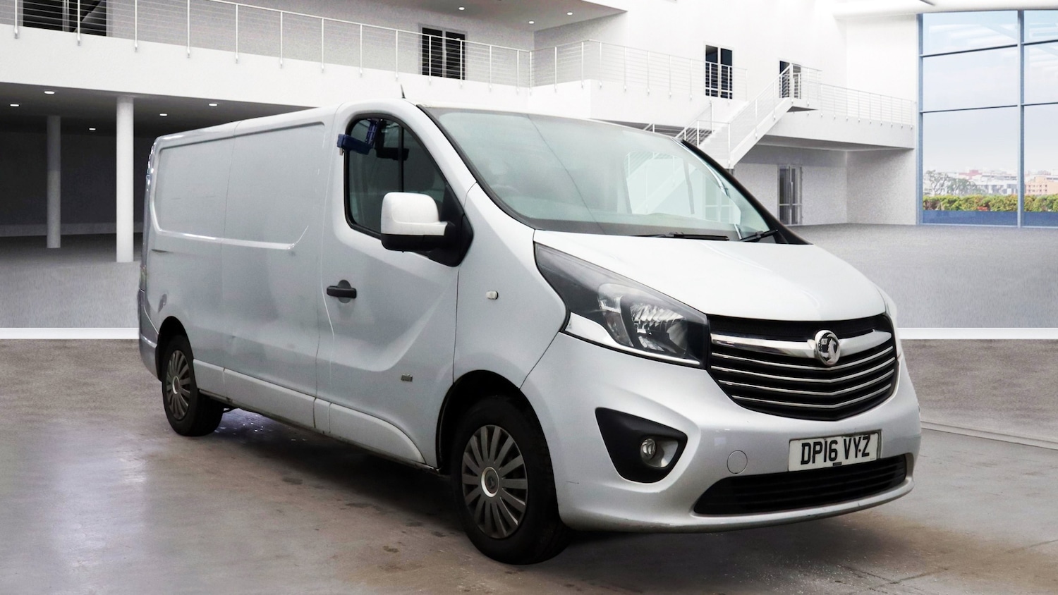 Used Vauxhall Vivaro 2016 for sale - 77272278: Photo 2