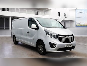 Used Vauxhall Vivaro 2016 for sale - 77272278: Photo