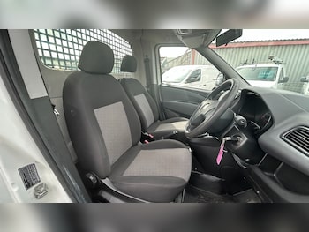 Used Fiat Doblo 2017 for sale - 79478030: Photo