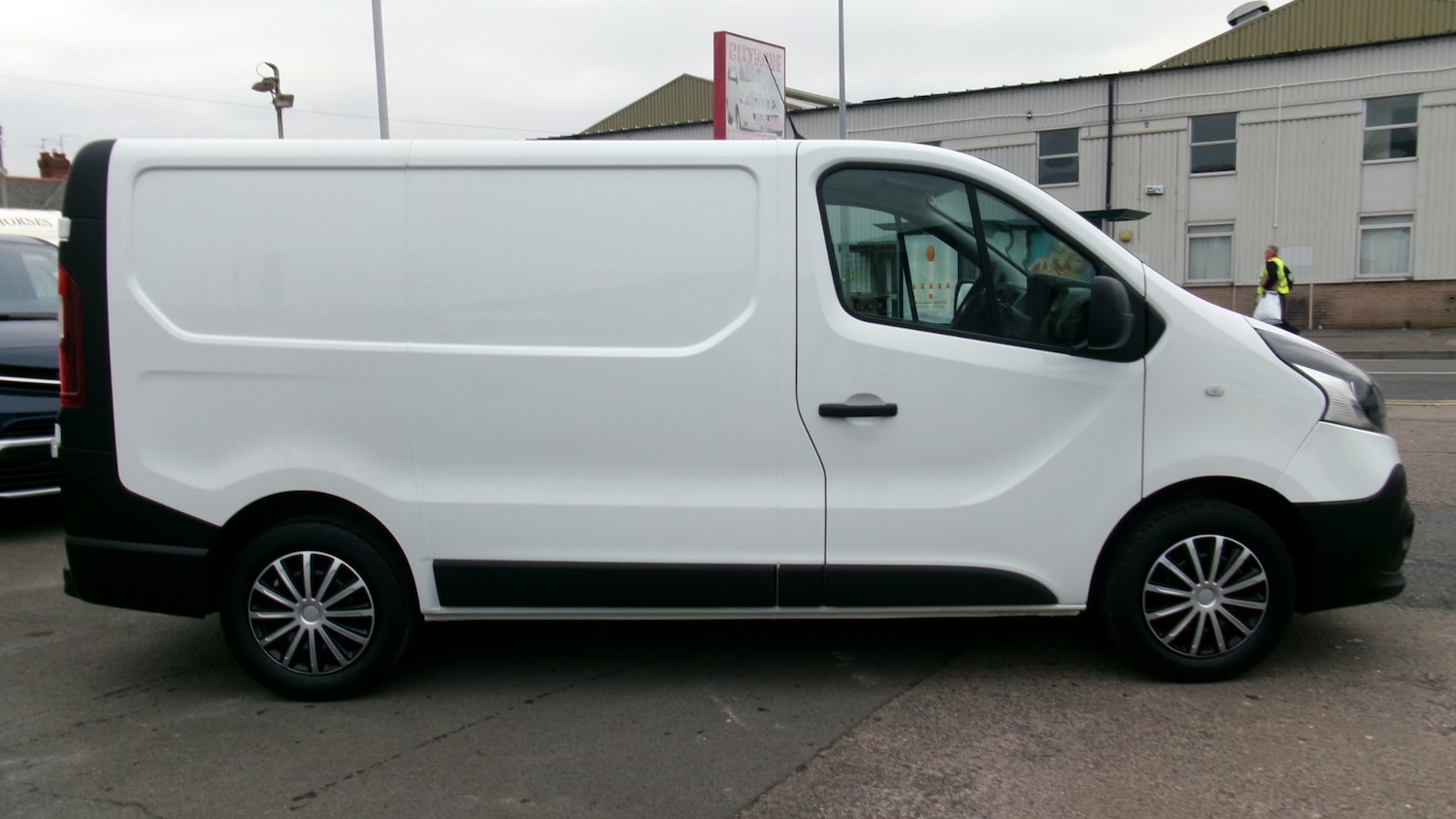Used Renault Trafic 2018 for sale - 76763536: Photo 15