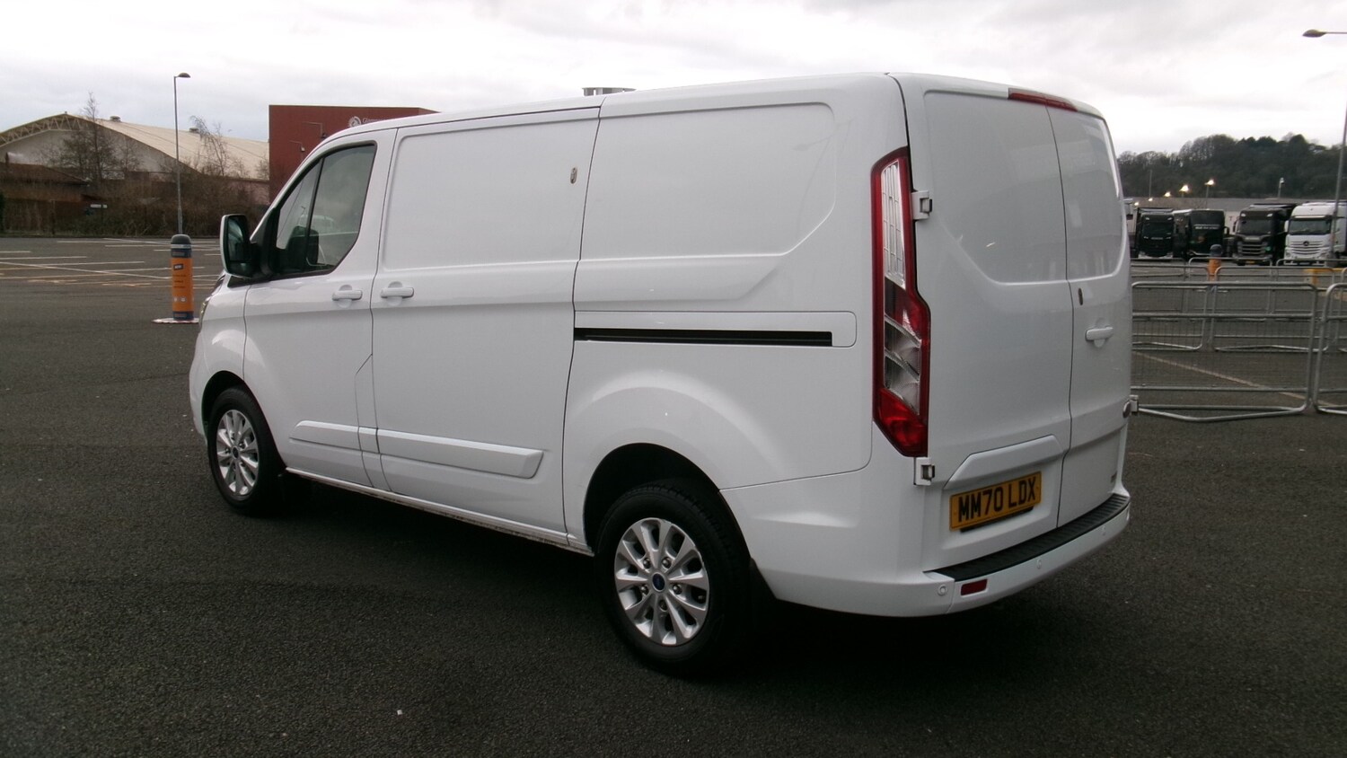 Used Ford Transit Custom 2021 for sale - 77045689: Photo 12