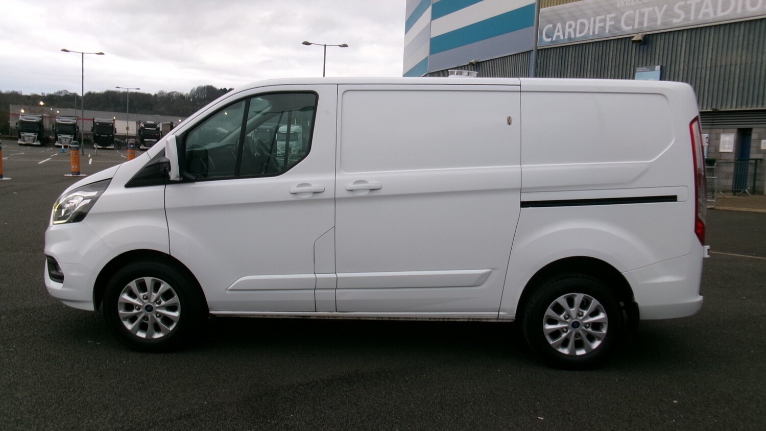 Used Ford Transit Custom 2021 for sale - 77045689: Photo 14