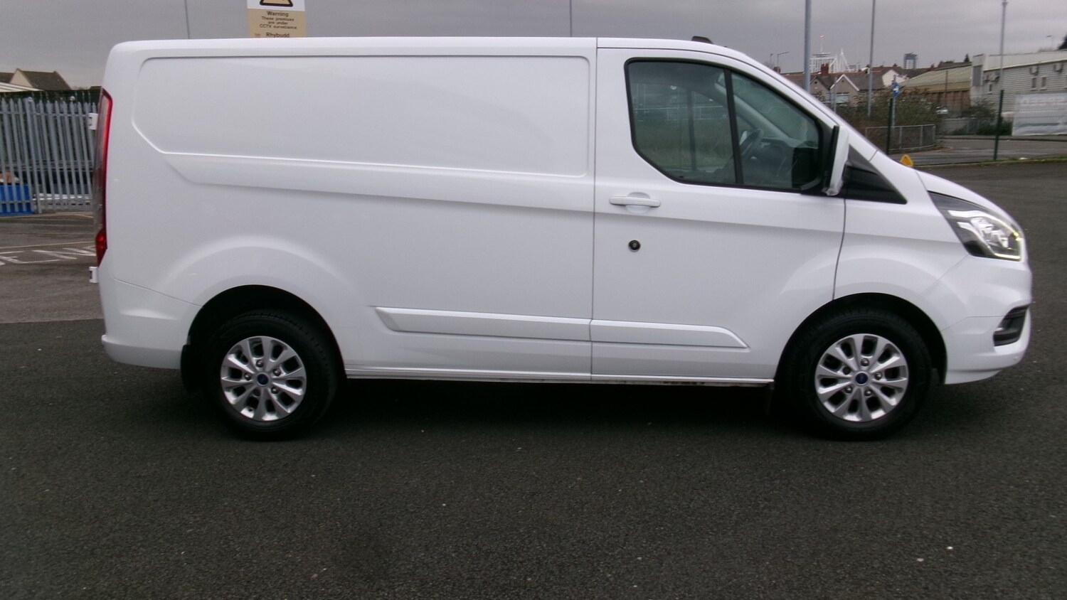 Used Ford Transit Custom 2021 for sale - 77045689: Photo 16