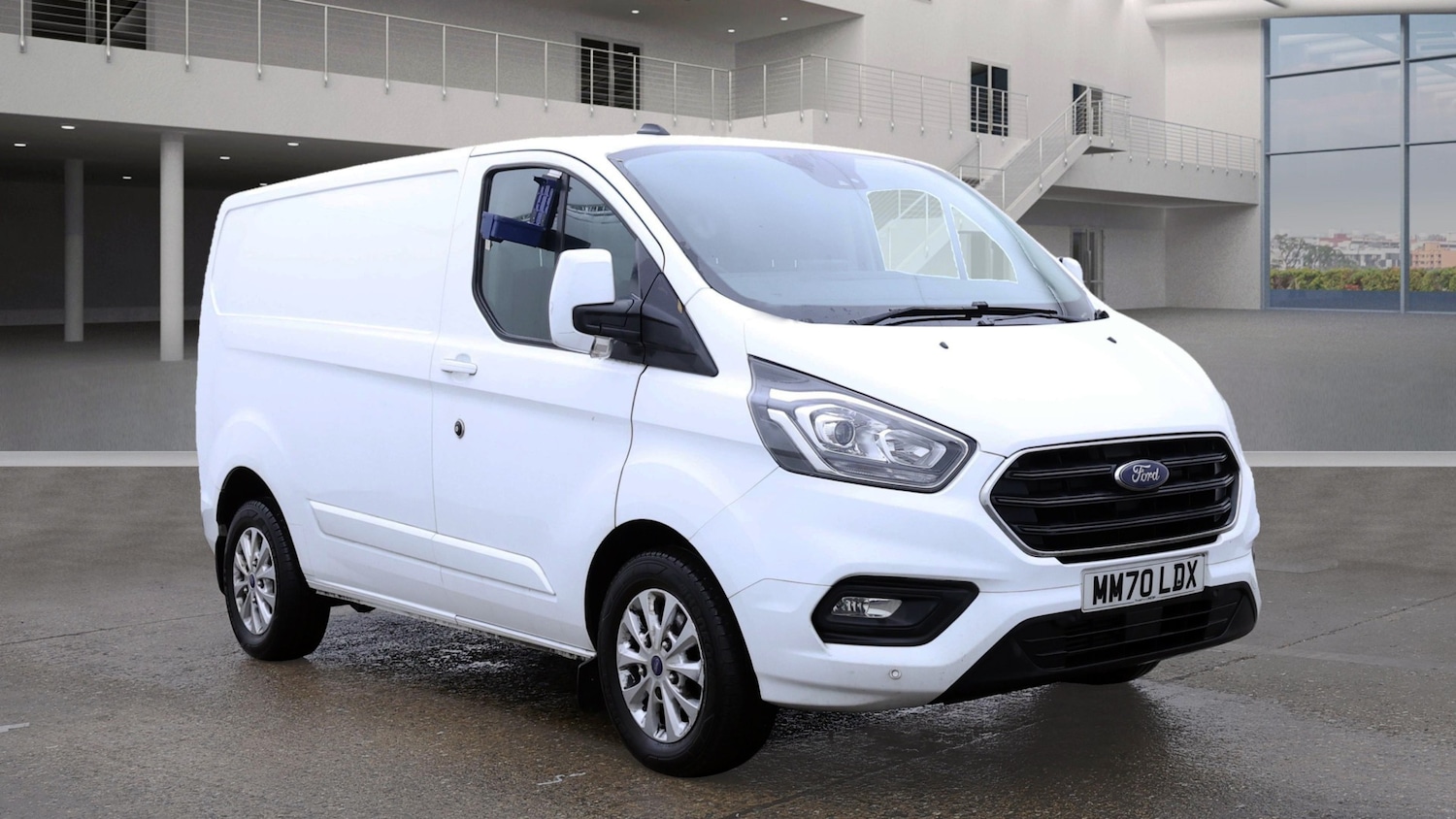 Used Ford Transit Custom 2021 for sale - 77045689: Photo 2