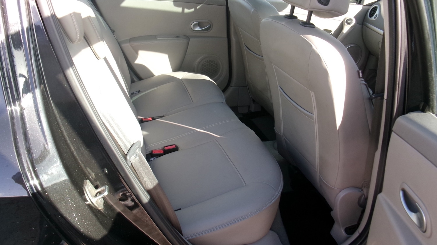 Used Renault Clio 2009 for sale - 76384726: Photo 13