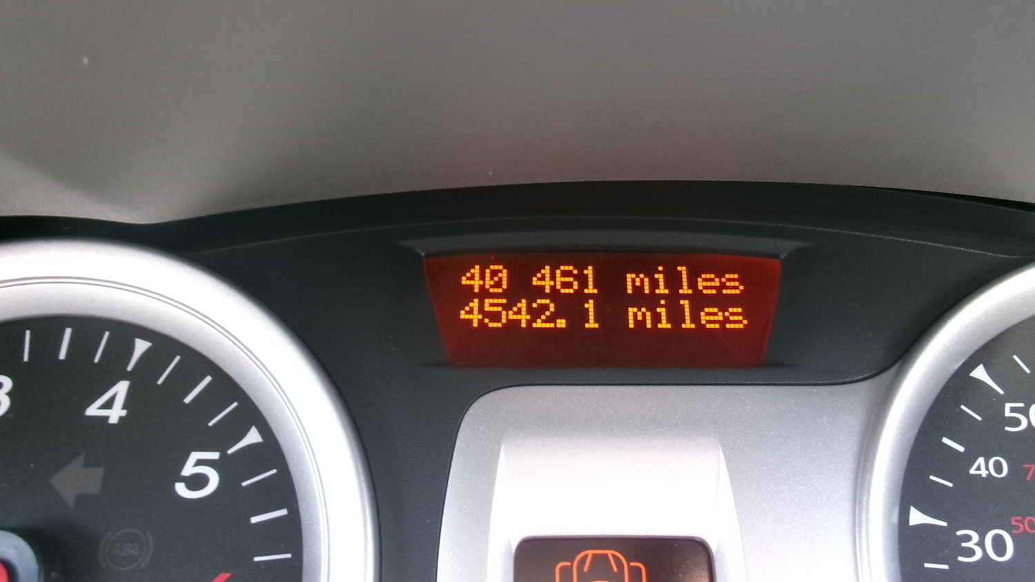 Used Renault Clio 2009 for sale - 76384726: Photo 19